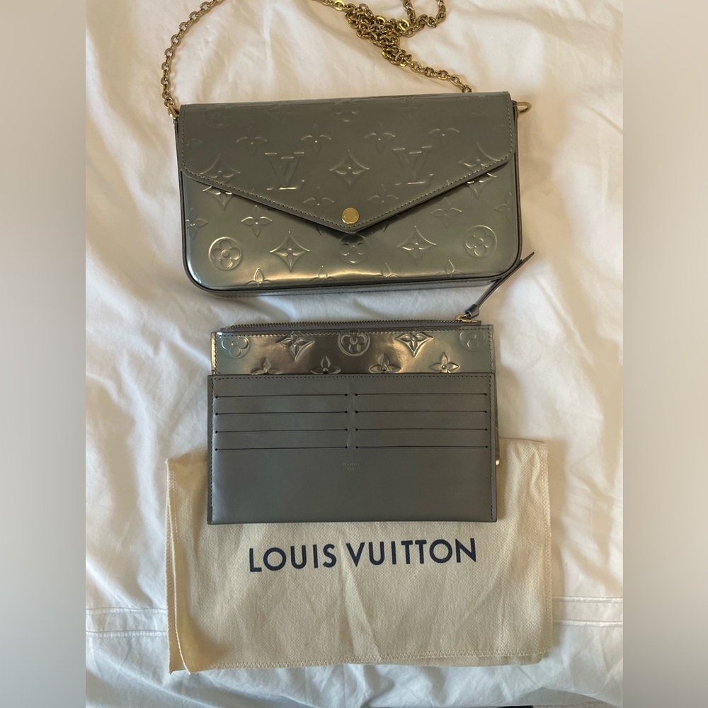 Louis Vuitton Patent Metallic Silver Pochette Felicie Crossbody Bag